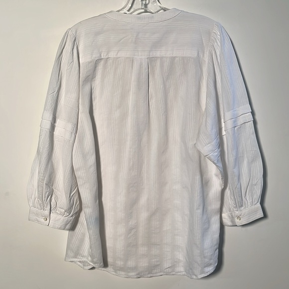 J MCLAUGHLIN Balloon SLV Pintuck Split V-Neck 100% Cotton Cottage White Blouse L - Picture 2 of 15